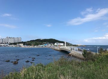 south-korea/ulsan/attraction/seuldo-lighthouse