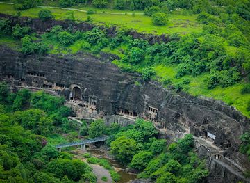 india/maharashtra/attraction/ajanta-caves
