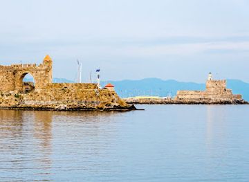 greece/dodecanese/attraction/de-naillac-tower