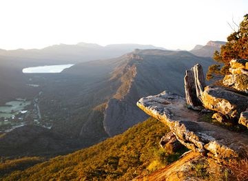 australia/grampians/attraction/grampians-walks