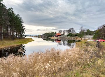 sweden/kosterhavet-national-park/attraction/kuststigen-bohuslan-stromstad