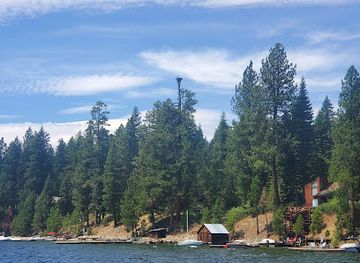idaho/ponderosa-state-park/attraction/mccall-lake-cruises