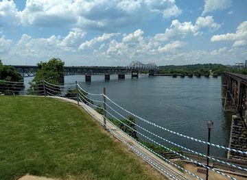 alabama/central-alabama/attraction/old-railroad-bridge