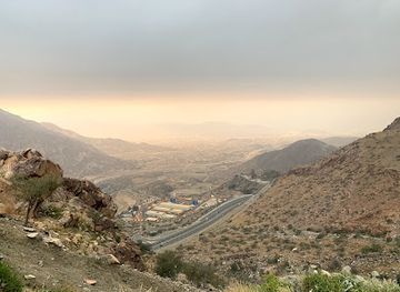 saudi-arabia/al-hada/attraction/matl-aljabal-alsufl