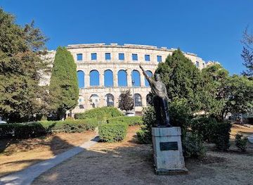 croatia/pula/attraction/valerijin-park