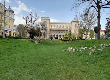 bulgaria/sofia-region/attraction/crystal-garden