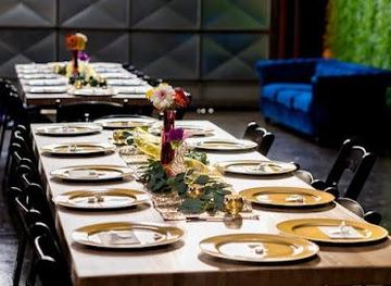 indiana/evansville/attraction/warehouse-410