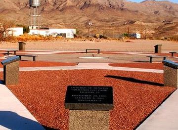 new-mexico/truth-or-consequences/attraction/walk-of-education-at-veterans-memorial-park