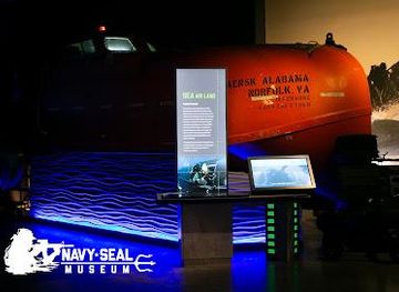 florida/sebastian-inlet-state-park/attraction/the-national-navy-udt-seal-museum