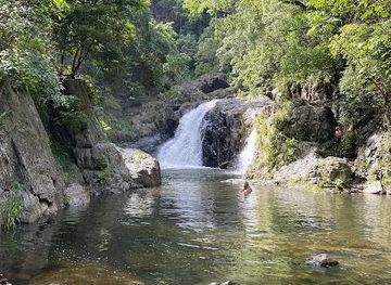 australia/cairns/attraction/crystal-cascades