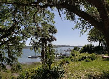 south-carolina/lowcountry/attraction/bluffton-oyster-factory-park