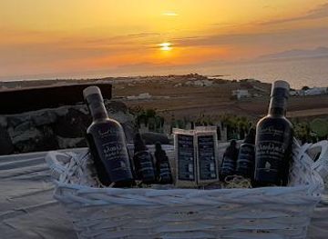 greece/santorini/attraction/santorganics