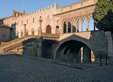 italy/orvieto/attraction/palazzo-dei-papi-di-viterbo