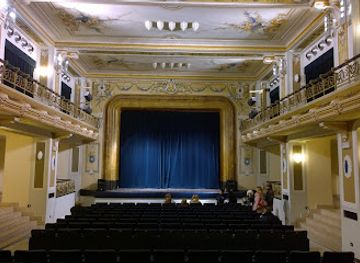 italy/campania/attraction/palazzo-de-simone