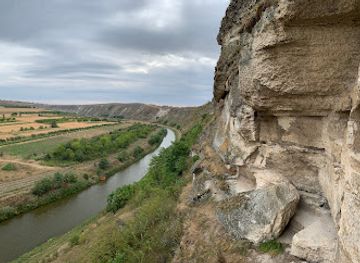 moldova/cave-monastery-in-old-orhei/attraction/bosie-cave-monastery