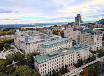 canada/quebec-city/attraction/parliament-building