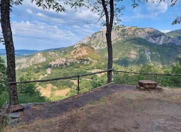 italy/garfagnana/attraction/passo-delle-radici