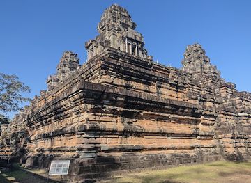 cambodia/preah-vihear/attraction/prasat-ta-keo