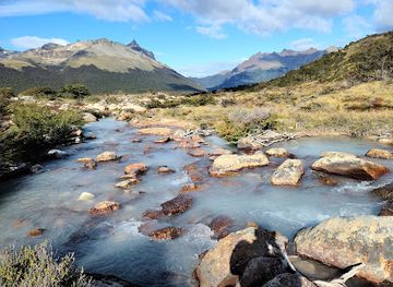 argentina/ushuaia/attraction/laguna-esmeralda