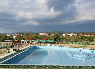 romania/ramnicu-valcea/attraction/strand-ostroveni