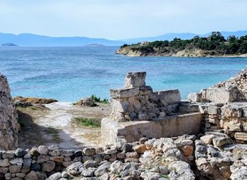 greece/saronic-gulf-islands/attraction/archaeological-museum-of-aegina