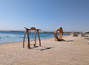 egypt/hurghada/attraction/beach-selfie-spot