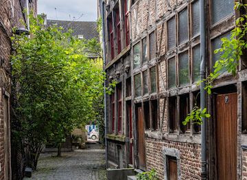 belgium/liege/attraction/impasse-de-la-couronne