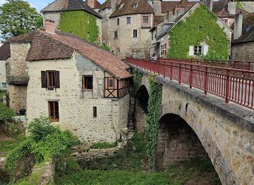 france/dordogne-valley/attraction/pays-d-art-et-d-histoire-de-la-vallee-de-la-dordogne-lotoise