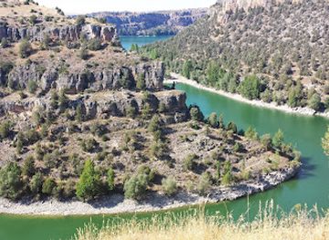 spain/castile-and-leon/attraction/parque-natural-hoces-del-rio-duraton