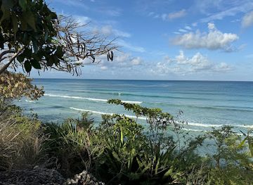barbados/christ-church/attraction/cotton-house-bay-lookout-window