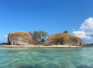 indonesia/komodo-national-park/attraction/wisata-snorkeling-papagarang