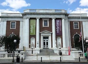 delaware/middletown/attraction/new-haven-free-public-library