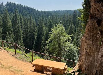 bosnia-and-herzegovina/zvornik-region/attraction/gornja-pecina