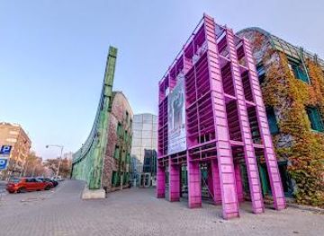 poland/warsaw/attraction/warsaw-university-library