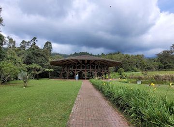 colombia/los-nevados-national-natural-park/attraction/recinto-del-pensamiento