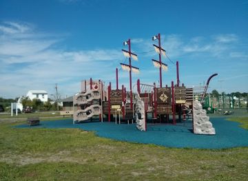new-york/long-island/attraction/shorefront-park