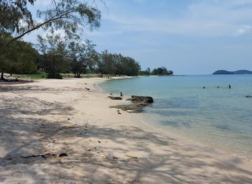 cambodia/sihanoukville/ochheuteal-beach/attraction/dem-chee-cham-sneh