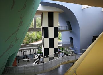 belgium/louvain-la-neuve/attraction/herge-museum