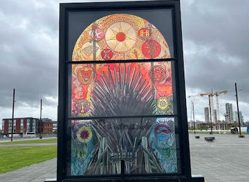 The Iron Throne - Glass of Thrones