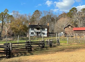 north-carolina/mountain-region/attraction/horne-creek-living-historical-farm