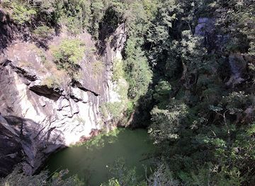 australia/southern-queensland/attraction/mount-hypipamee-crater