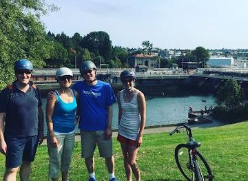 washington/bellevue/attraction/seattle-bicycle-tours