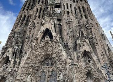 spain/barcelona/attraction/barcelona-local-experiences-barcelona-tours