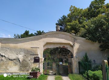 romania/salaj/attraction/castelul-banffy