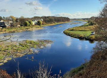 latvia/semigallia/attraction/mezotne-hillfort