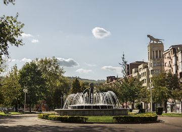 spain/bilbao/deusto/attraction/botica-vieja-park