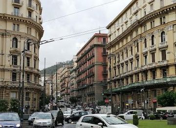 italy/naples/attraction/piazza-giovanni-bovio