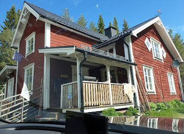 sweden/tarnaby/attraction/snotroll-sleddog-adventures-and-equipment