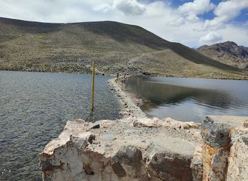 bolivia/potosi/casa-de-la-moneda/attraction/lagunas-del-kari-kari