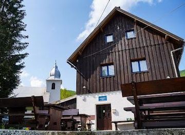 croatia/opatija/attraction/mountain-lodge-bijele-stijene-planinarski-dom-bijele-stijene